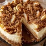 Apple Crumble Cheesecake
