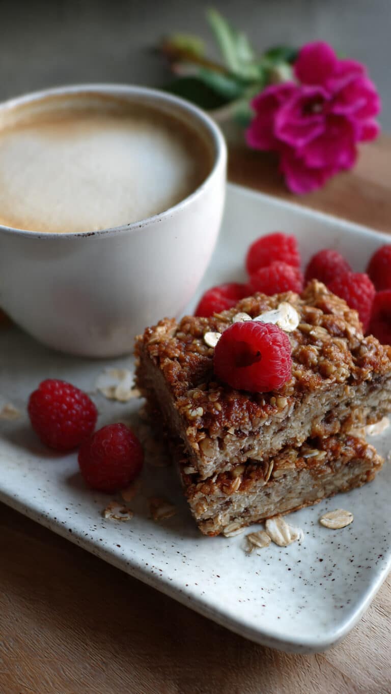 Healthy Oatmeal Bars Breakfast