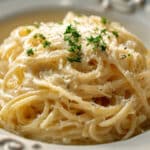 One Pot Creamy Garlic Pasta