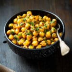 Anti-Inflammatory Curried Chickpeas