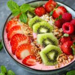 Strawberry Kiwi Smoothie Bowl