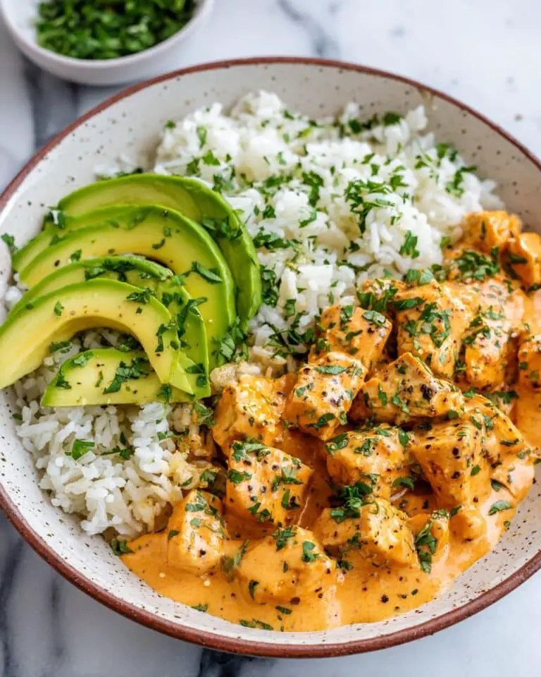 Coconut Chicken Rice Bowl: A Tropical Twist in 20 Minutes Recipe